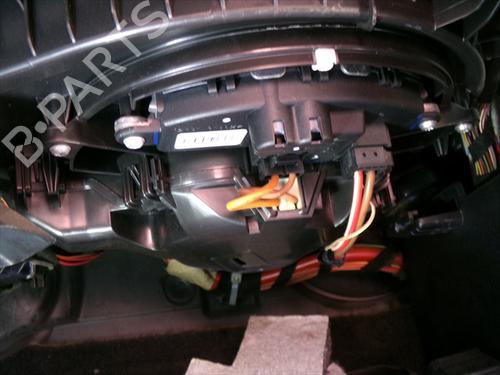 Used Heater blower motor Heater blower motor BMW 1 (F20) 116 d (116 hp) 34052867 34052867