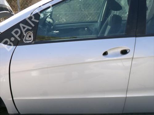 Used Left front door Left front door 38106975 38106975