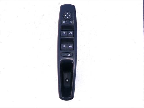 Used Left front window switch Left front window switch RENAULT MEGANE III Grandtour (KZ0/1) 1.5 dCi (KZ09, KZ0D, KZ1G, KZ29, KZ14, KZ1W, KZ10, KZ1F,... (110 hp) 33264941 33264941
