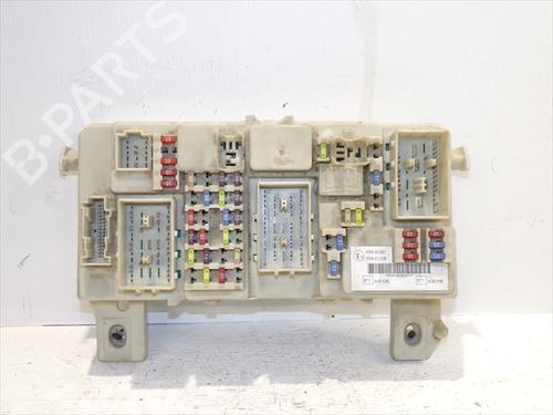 Used Fuse box Fuse box FORD FOCUS II (DA_, HCP, DP) 1.8 TDCi (115 hp) 33312283 33312283