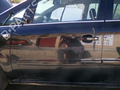 Used Left front door Left front door 27474542 27474542