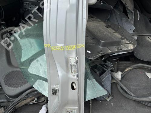 Used Left rear fenders Left rear fenders 38107082 38107082