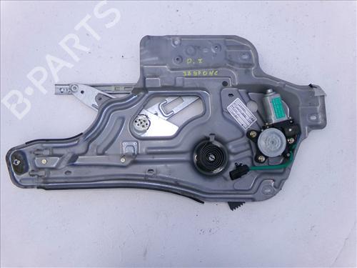 Used Front left window mechanism Front left window mechanism HYUNDAI SANTA FÉ I (SM) 2.0 CRDi 4x4 (125 hp) 30764138 30764138