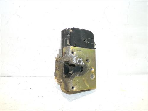 front-right-lock-peugeot-partner-mpv-5_-g_-1996-26147120 main image