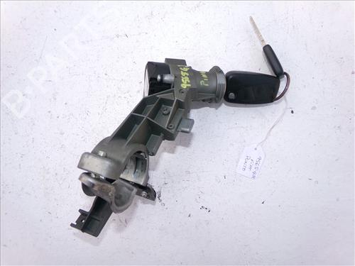 Used Electronic module Electronic module FIAT GRANDE PUNTO (199_) 1.3 D Multijet (199.AXD11, 199.AXD1A, 199.AXD1B,... (90 hp) 33423141 33423141
