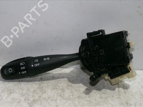 Used Headlight switch Headlight switch SUZUKI GRAND VITARA II (JT, TE, TD) 1.9 DDiS All-wheel Drive (JT419, TD44, JB419WD, JB419XD,... (129 hp) 25753084 25753084
