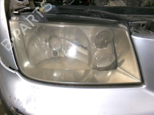 Used Right headlight Right headlight VW BORA I (1J2) 1.9 TDI (101 hp) 28598461 28598461