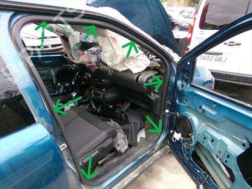 Gummiliste Gummiliste CITROËN C4 CACTUS 1.6 BlueHDi 100 (99 hp) 39739023 39739023