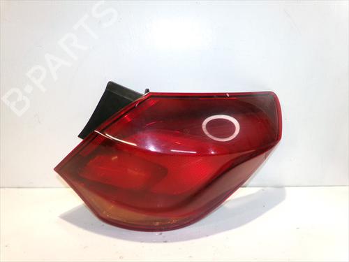 Used Right taillight Right taillight 26204266 26204266