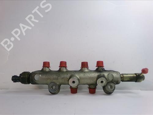 Used Injection rail Injection rail MAZDA 5 (CR) 2.0 CD (CR19) (110 hp) 25985276 25985276