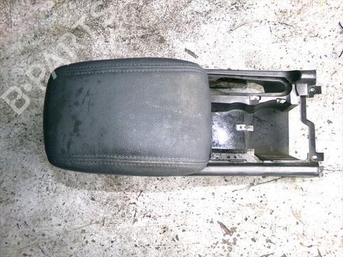 Used Armrest / Center console CHEVROLET EPICA (KL1_) 2.0 D (150 hp) 32281674