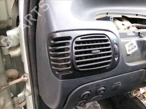 Used Air vent Air vent TATA INDIGO MARINA (4_V2) 1.4 DICOR (71 hp) 33423896 33423896