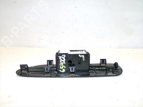 Right front window switch TOYOTA AURIS (_E18_) 1.4 D-4D (NDE180_, NDE180R) | BP24560923I26 - Image 3