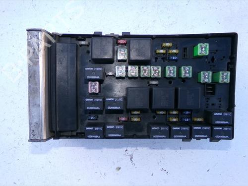 Used Fuse box Fuse box CHRYSLER VOYAGER IV (RG, RS) 2.5 CRD (141 hp) 33423205 33423205