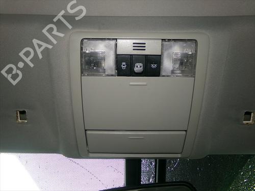Plafoniera interna TOYOTA VERSO (_R2_) 2.0 D-4D (AUR20_, AUR20R) (124 hp) 32084104