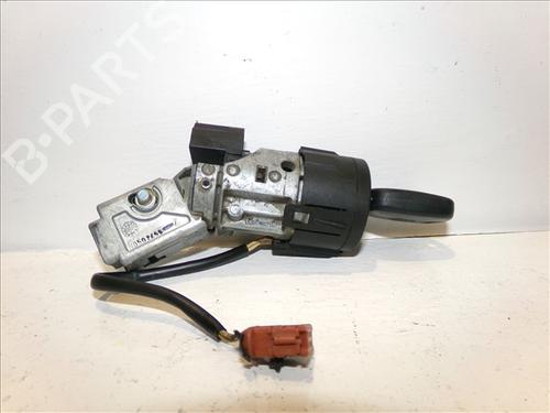 Used Electronic module Electronic module PEUGEOT 407 (6D_) 2.0 HDi 135 (6DRHRH, 6DRHRE, 6DRHRG, 6DRHRJ) (136 hp) 30006722 30006722