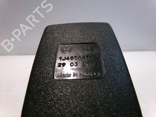 Seat buckle SEAT LEON (1M1) 1.6 16 V | BP31824855I32