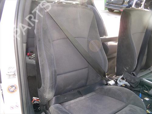 front-right-seatbelt-bmw-3-e90-2004-2005-2006-2007-2008-2009-2010-2011-2012-38983389 main image