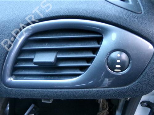 Used Air vent Air vent RENAULT SCÉNIC III (JZ0/1_) 1.5 dCi (JZ02, JZ0R) (95 hp) 33264420 33264420