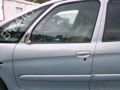 Used Left front door CITROËN XSARA PICASSO (N68) 2.0 HDi (90 hp) 32045832
