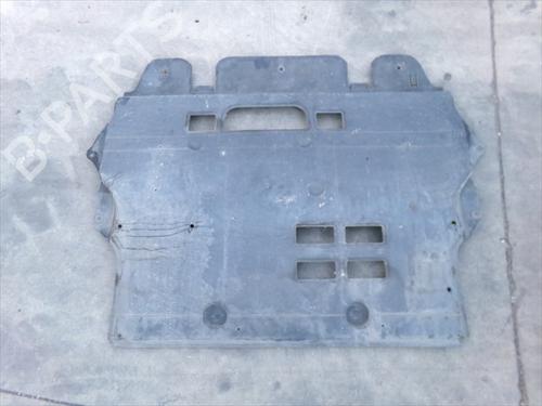 Used Underbody protection Underbody protection PEUGEOT 5008 (0U_, 0E_) 1.2 (131 hp) 36430348 36430348