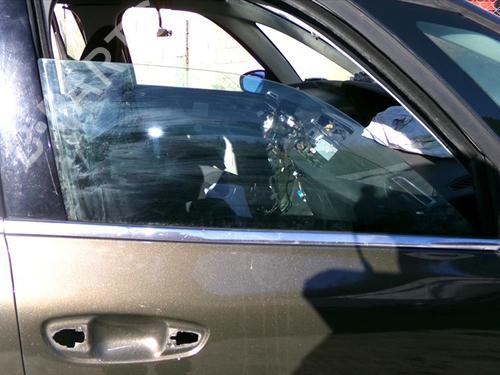 front-right-door-window-citroen-c4-picasso-ii-2013-31241848 main image