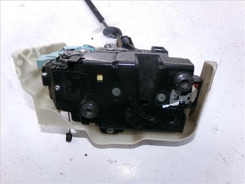Used Front left lock Front left lock VW TOURAN (1T3) 1.6 TDI (105 hp) 28070118 28070118