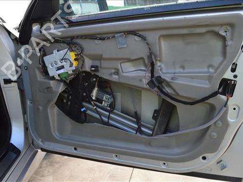 Used Front right window mechanism Front right window mechanism BMW 5 (E60) 530 d (218 hp) 24563762 24563762