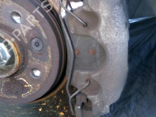 Used Right front brake caliper Right front brake caliper RENAULT CAPTUR I (J5_, H5_) 0.9 TCe 90 (90 hp) 31082468 31082468