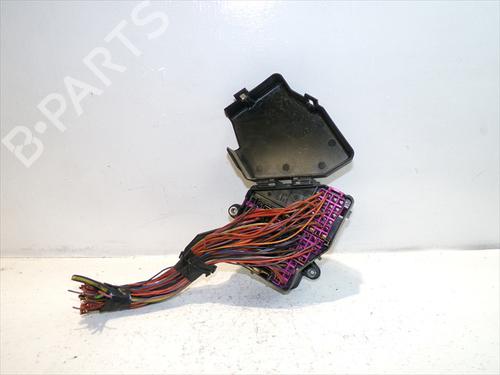 Fuse box SEAT EXEO (3R2) 2.0 TDI | BP24557595E1 - Image 4