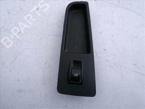Used Right front window switch Right front window switch FIAT LINEA (323_, 110_) 1.6 D Multijet (105 hp) 24859457 24859457