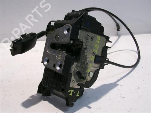 rear-left-lock-renault-clio-iii-br01-cr01-2005-2006-2007-2008-2009-2010-2011-2012-2013-2014-27587306 main image