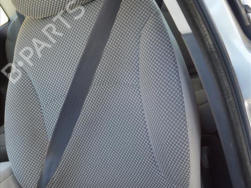 Used Front left seatbelt Front left seatbelt FIAT STILO (192_) 1.6 16V (192_XB1A) (103 hp) 24561607 24561607