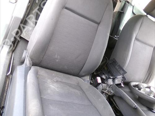Used Right front seat Right front seat VW GOLF V (1K1) 1.9 TDI (105 hp) 34207337 34207337