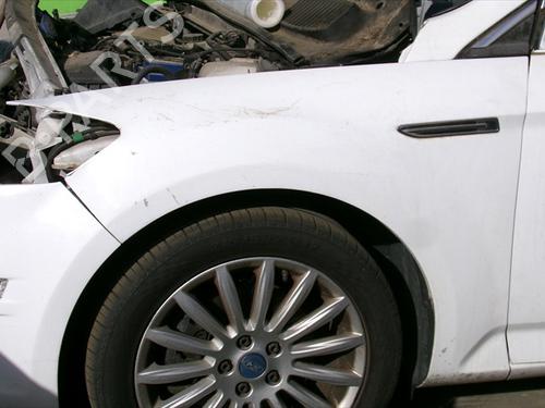 Used Left front fenders Left front fenders 38166808 38166808