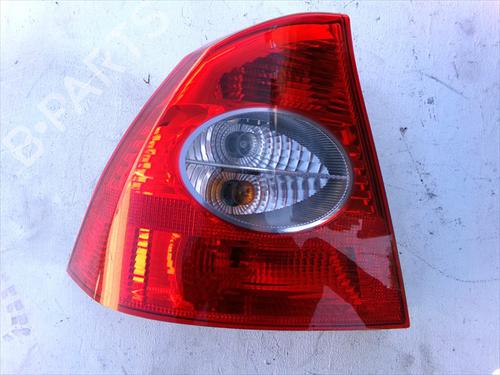 Used Left taillight Left taillight FORD FOCUS II Saloon (DB_, FCH, DH) 1.6 TDCi (109 hp) 33301569 33301569