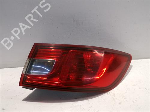 right-taillight-renault-clio-iv-bh_-2012-2013-2014-2015-2016-2017-2018-2019-2020-2021-24561745 main image