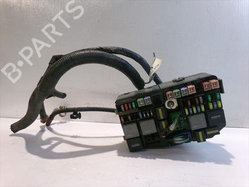 fuse-box-ford-mondeo-iii-b5y-2000-2001-2002-2003-2004-2005-2006-2007-27669233 main image
