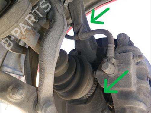 Used Left front steering knuckle Left front steering knuckle ROVER 400 II (RT) 420 Di (105 hp) 33265946 33265946