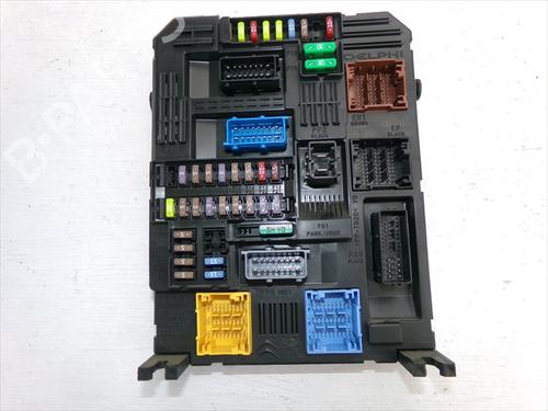 Used Control unit Control unit OPEL CORSA F (P2JO) 1.2 (68) (75 hp) 40061803 40061803