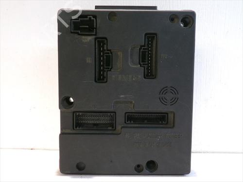 Used Fuse box Fuse box 37712964 37712964