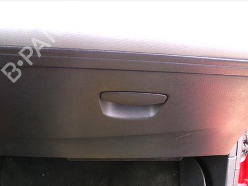 Handskerum Handskerum SEAT IBIZA IV (6J5, 6P1) 1.2 (70 hp) 33301635 33301635