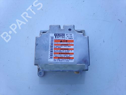 Used ECU airbags ECU airbags SUZUKI GRAND VITARA II (JT, TE, TD) 1.9 DDiS All-wheel Drive (JT419, TD44, JB419WD, JB419XD,... (129 hp) 35975803 35975803