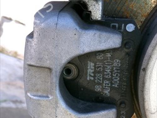 Used Right rear brake caliper Right rear brake caliper 33975454 33975454