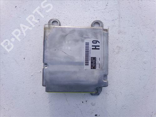 ecu-airbags-toyota-rav-4-ii-_a2_-2000-2001-2002-2003-2004-2005-30908471 main image
