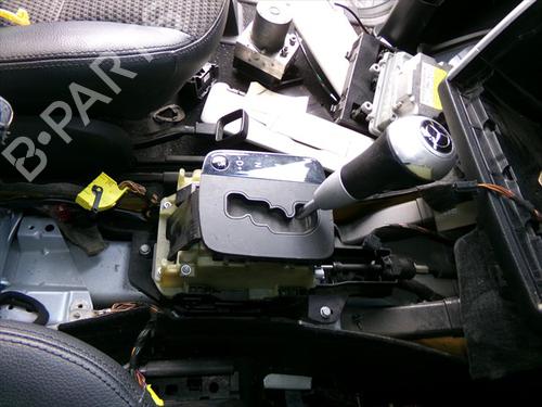 Used Gear lever Gear lever MERCEDES-BENZ B-CLASS Sports Tourer (W245) B 200 CDI (245.208) (140 hp) 31918307 31918307