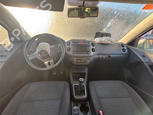 Right front window switch VW TIGUAN (5N_) 2.0 TDI | BP29944033I26  - Image 7