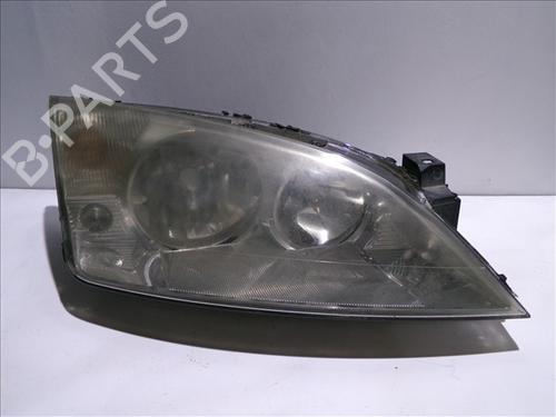 right-headlight-ford-mondeo-iii-b5y-2000-2001-2002-2003-2004-2005-2006-2007-24567246 main image