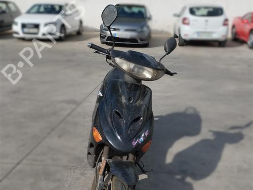 Used Parts BMW 5 Touring (E39)  528 i  2858849