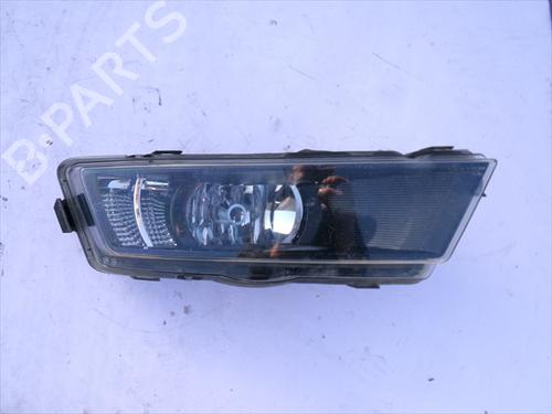 Used Right front fog light Right front fog light 38746040 38746040
